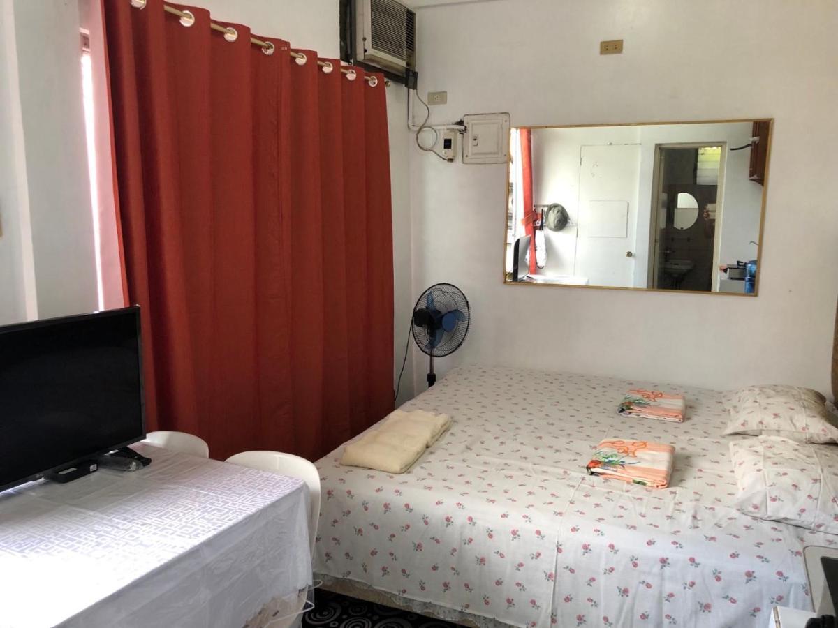 The Mansion - Backpackers Near Airport Lägenhet Manila Exteriör bild